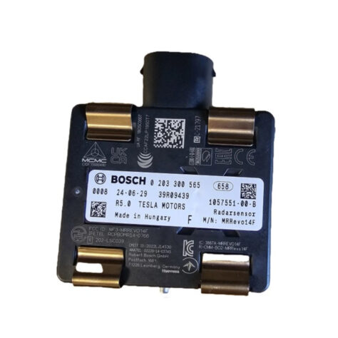 Tesla X S Radar Aktywnego Tempomatu 1057551-00-B