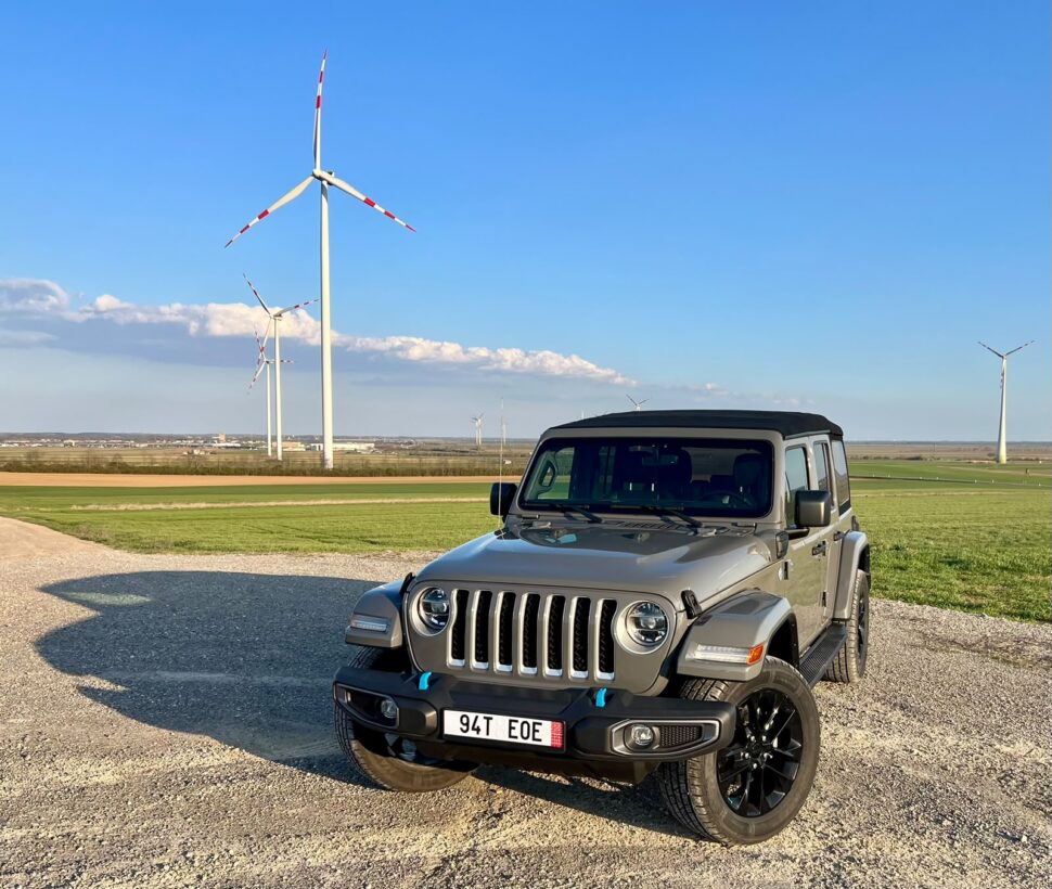 JEEP WRANGLER SAHARA 4XE